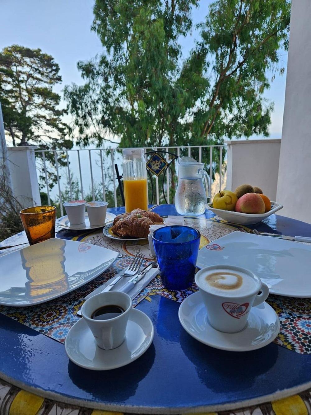 Villacore Capri Exterior photo